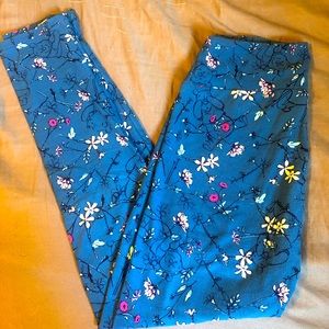 Disney Pooh Lularoe leggings